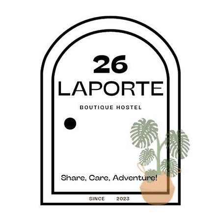 26 Laporte Pondicherry Exteriör bild